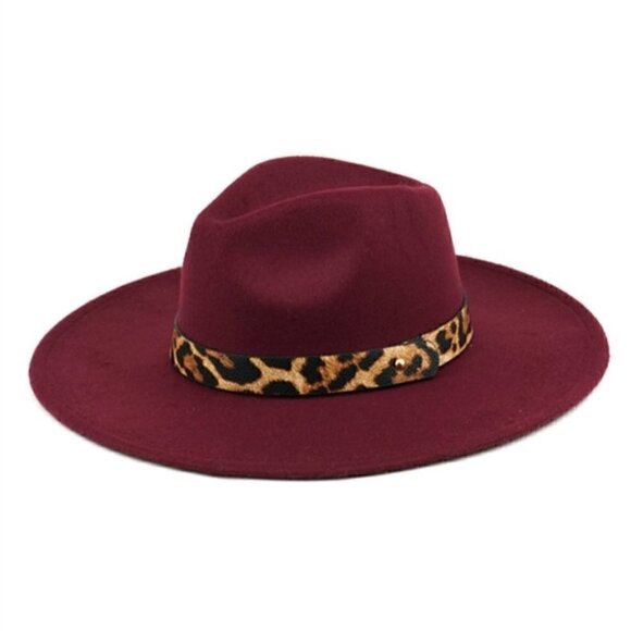 Burgundy hat with leopard print strap